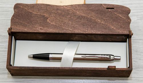 długopis Parker IM pudełko drewniane grawery