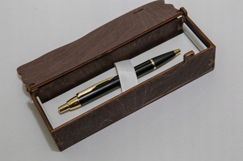 długopis Parker IM grawer drewniane pudełko